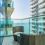 Exceptional 2Br-Private Beach Access-Palm Jumeirah