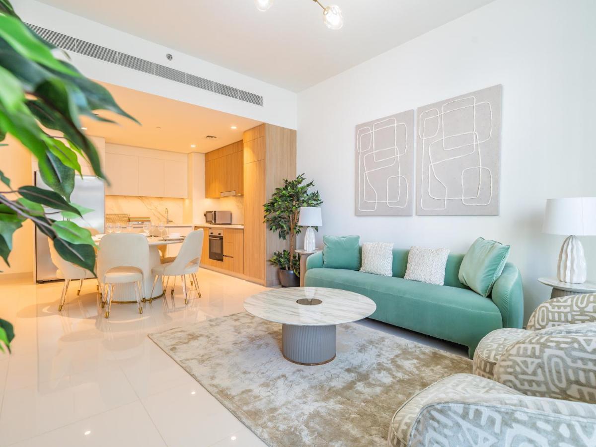 Exceptional 2br-private Access-palm Jumeirah *