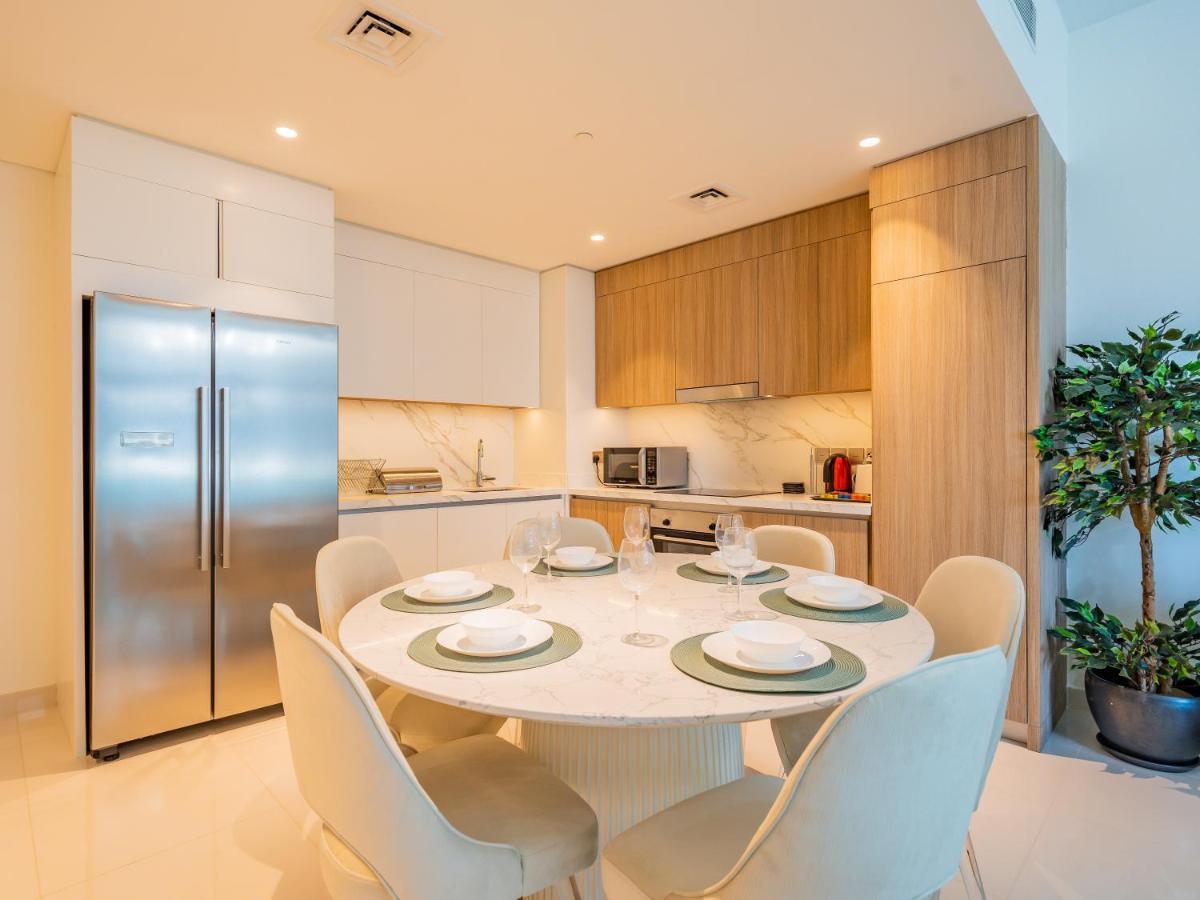 Apartment Exceptional 2br-private Access-palm Jumeirah *