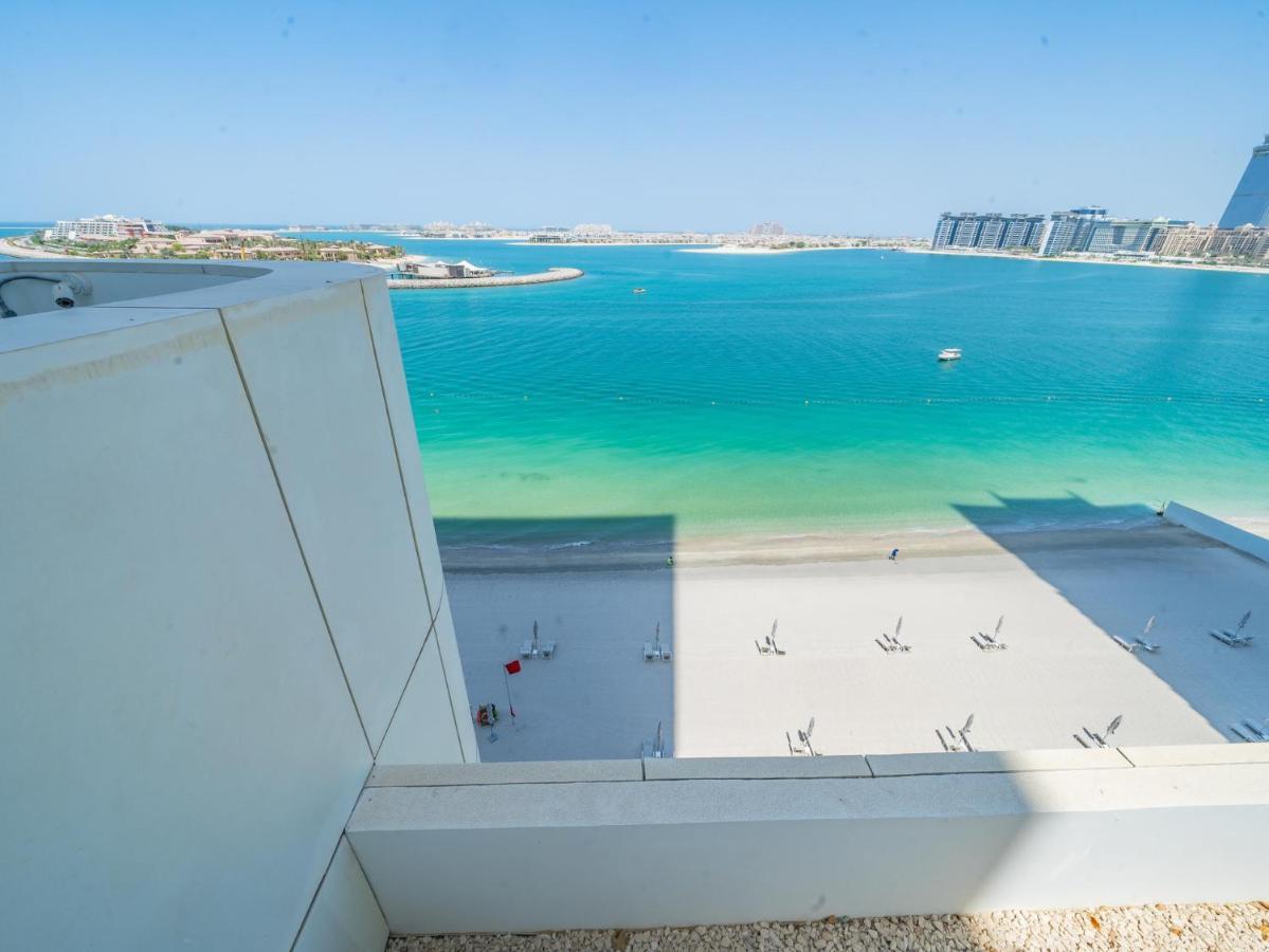 Exceptional 2br-private Access-palm Jumeirah Apartment *